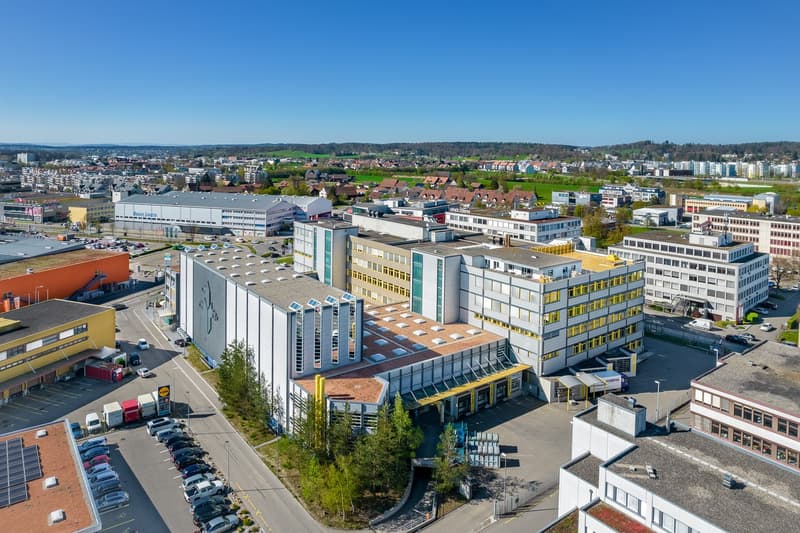 Gewerbeflächen Industriestrasse 22 in Volketswil