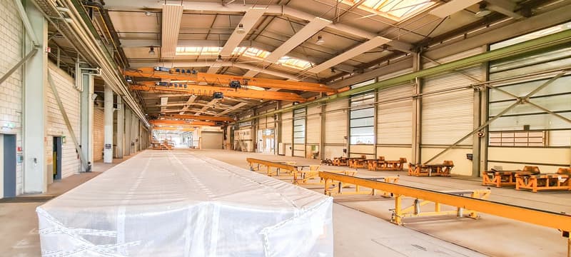 Industriehalle mit Krananlage zur Gebrauchsüberlassung