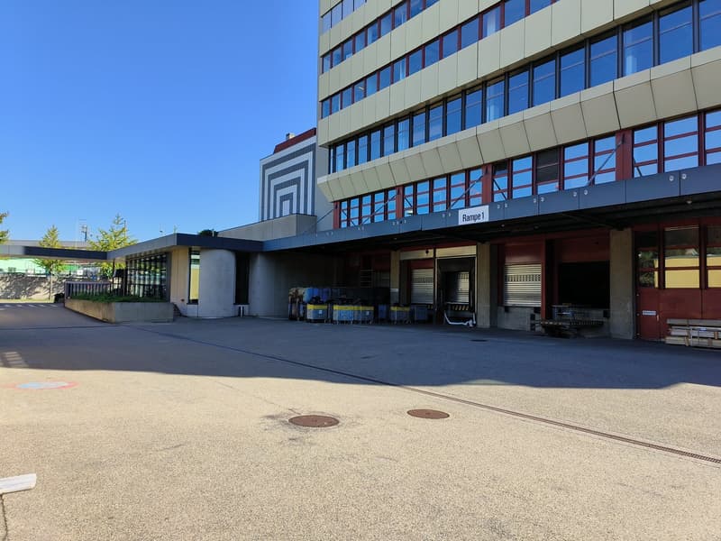 Vielseitige Gewerbeflächen für Technik, Forschung und Produktion in Basel (15)