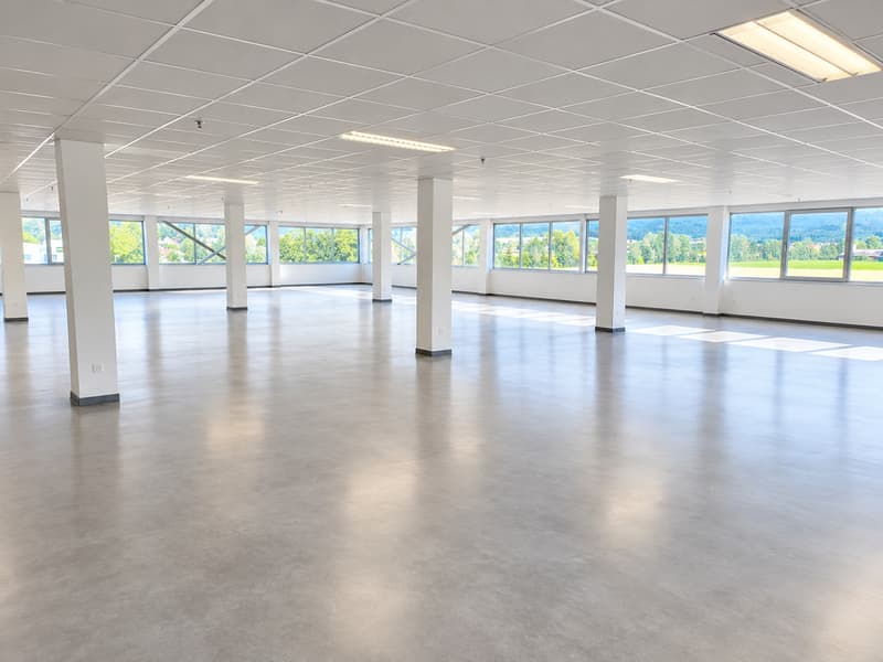 3. Obergeschoss ca. 1'870 m² warm mit Fensterfronten ca. 1'870 m²