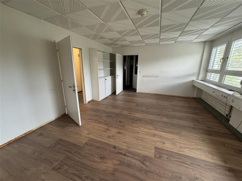 Spazio ufficio a Dreispitz – affittate ora e ricevete un trasloco gratuito (4)