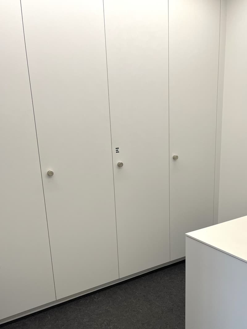 Gewerbefläche mit Lager und Parkmöglichkeiten in Windisch (10)
