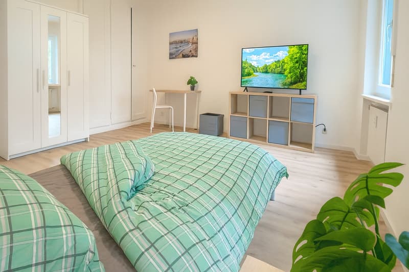 Günstiges, möbliertes Zimmer mit moderner Möblierung (1)