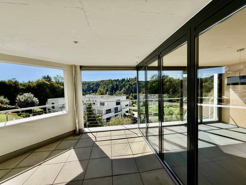 Sonnige 3.5-Zimmer-Wohnung mit Wintergarten und Rundumbalkon in Stallikon (4)