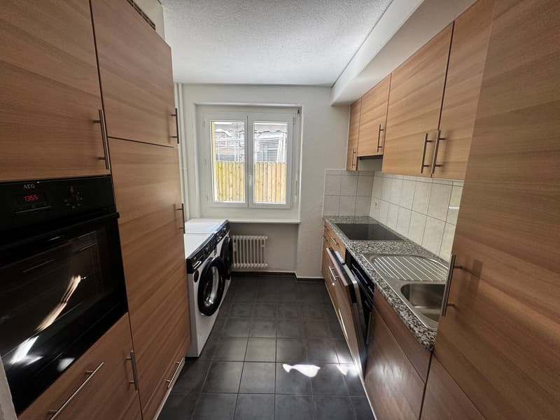 Charming 3-room ground-floor apartment with seating area in Dübendorf (1)
