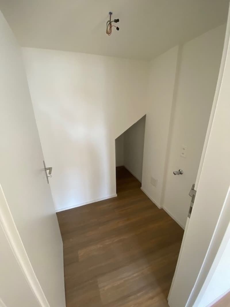 Charmant appartement 1.5 pièces avec balcon à Fehraltorf (5)