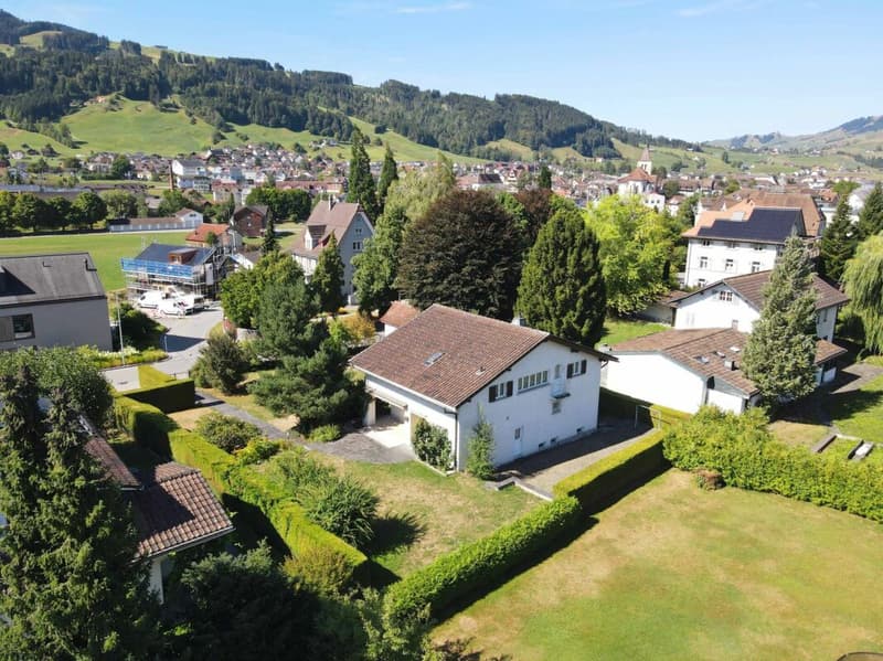 Ansicht Liegenschaft Nordost