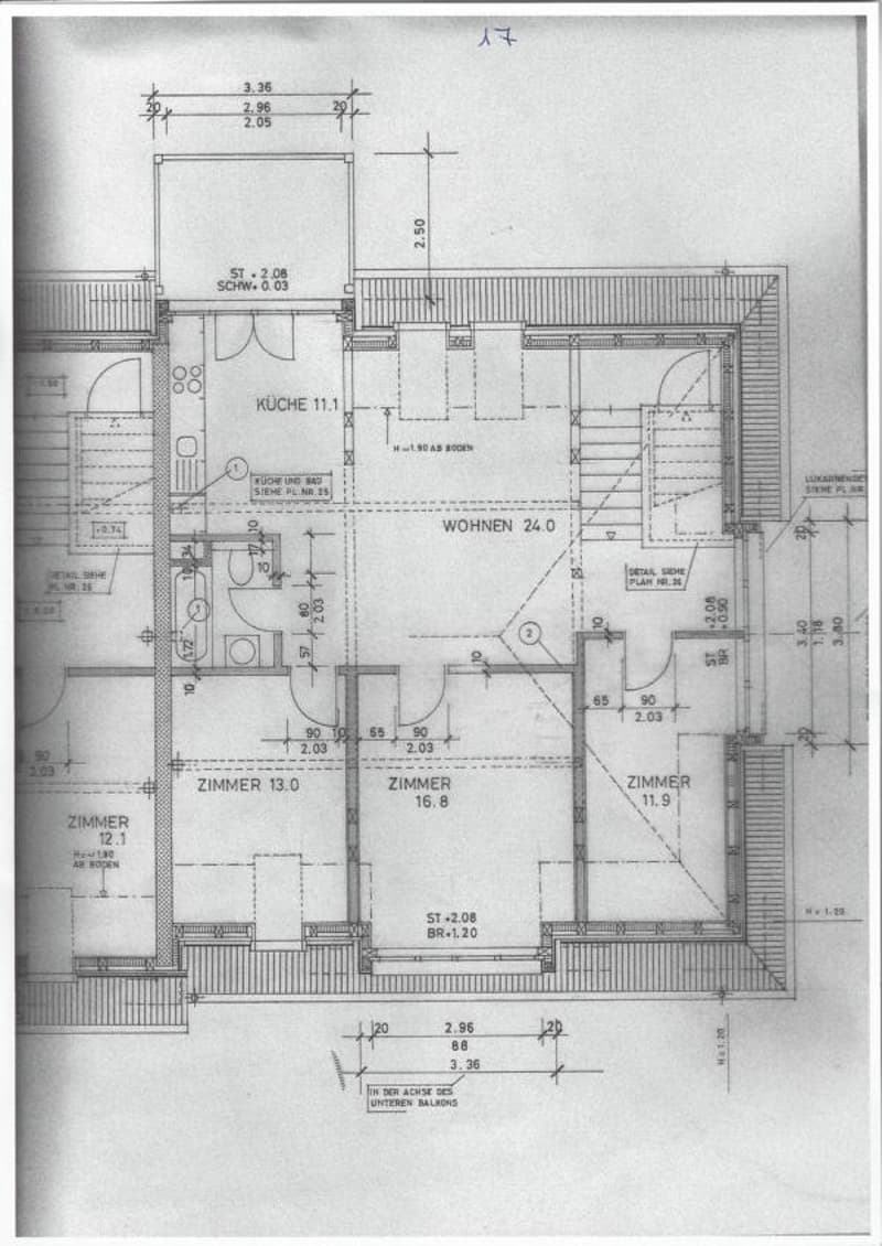 The floor plan shows a basement with a kitchen, a living room, a bathroom, and a room. The ground floor features three bedrooms and a bathroom. The upper floor has a living room, three bedrooms, and a balcony.