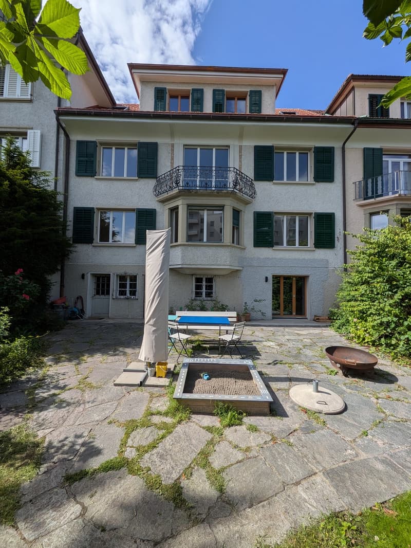 Charmant appartement 4.5 pièces dans une maison à deux familles, Schöngrund (2)