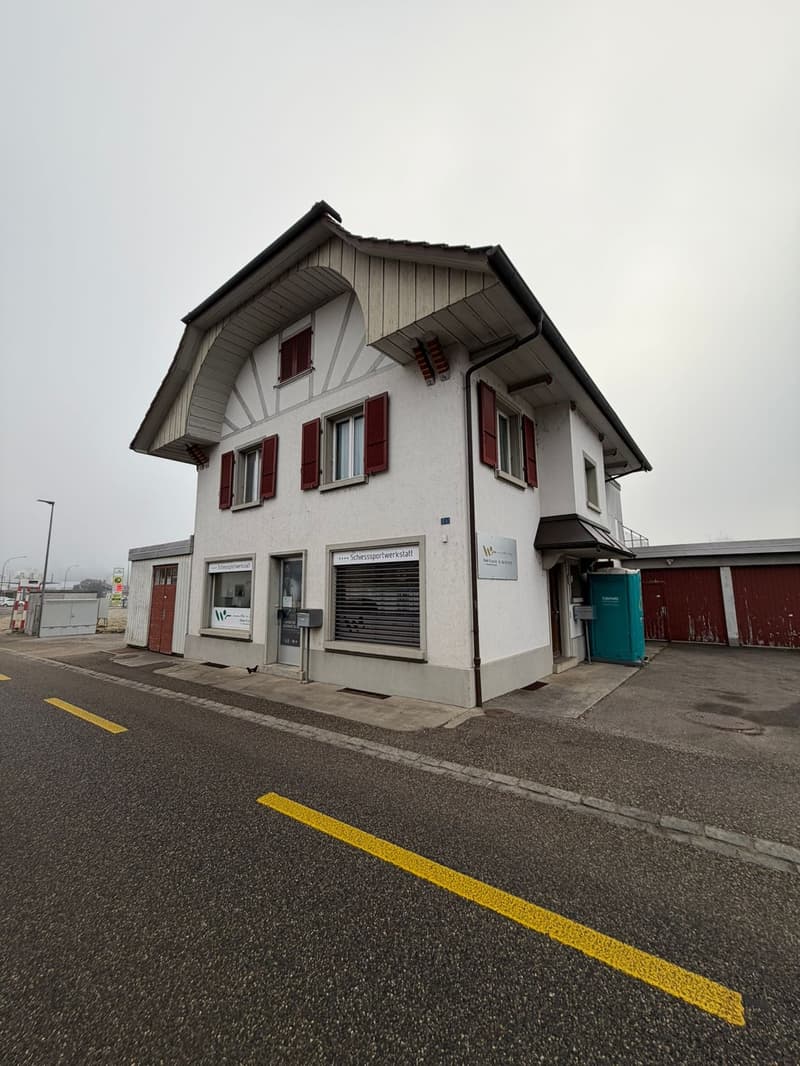 Vielseitige Gewerbefläche/Werkstatt an zentraler Lage in Bützberg (1)
