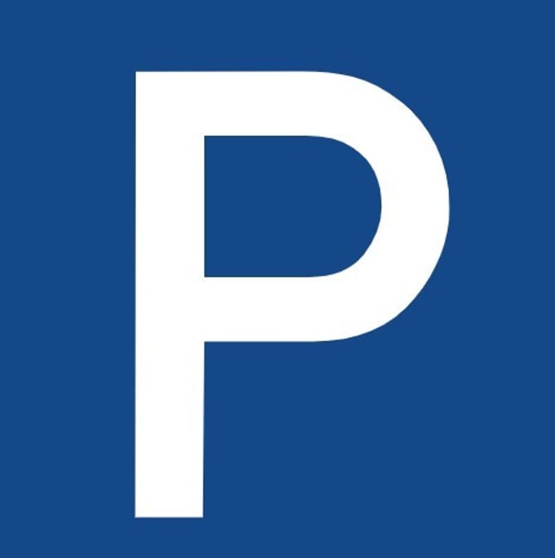 Place de parking pour voiture en face de KSA à louer (1)