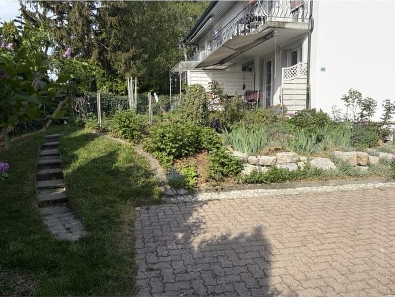Appartamento di 2,5 locali con giardino privato dal 1.7.2026 (6)