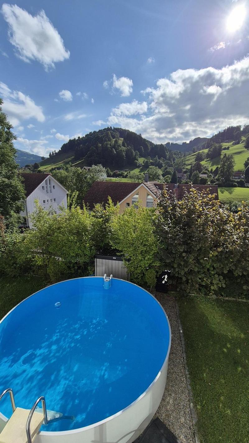 Haushälfte mit eigenem Garten, Pool und Sauna - Wohnen mit Lebensqualität (10)
