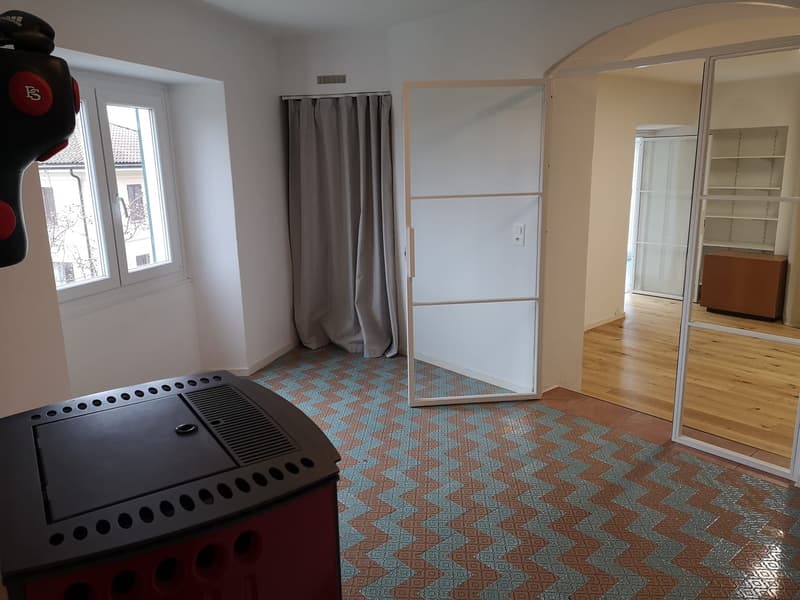 Helle, ruhige Wohnung mit Aussichtslage (1)