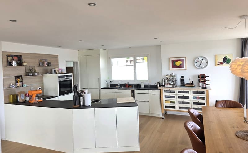 Appartamento a terrazza di 6,5 locali arredato / parzialmente arredato con attrezzatura di alta qualità a Muri AG (3)
