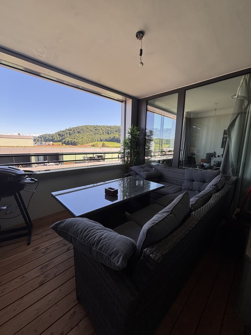 Moderne und helle 3.5 Zimmer Wohnung in Suhr per 01.08.2026 zu vermieten (4)