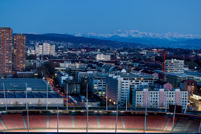 Appartamento 2,5 locali a piano alto, vista aperta sulla città e Uetliberg (10)