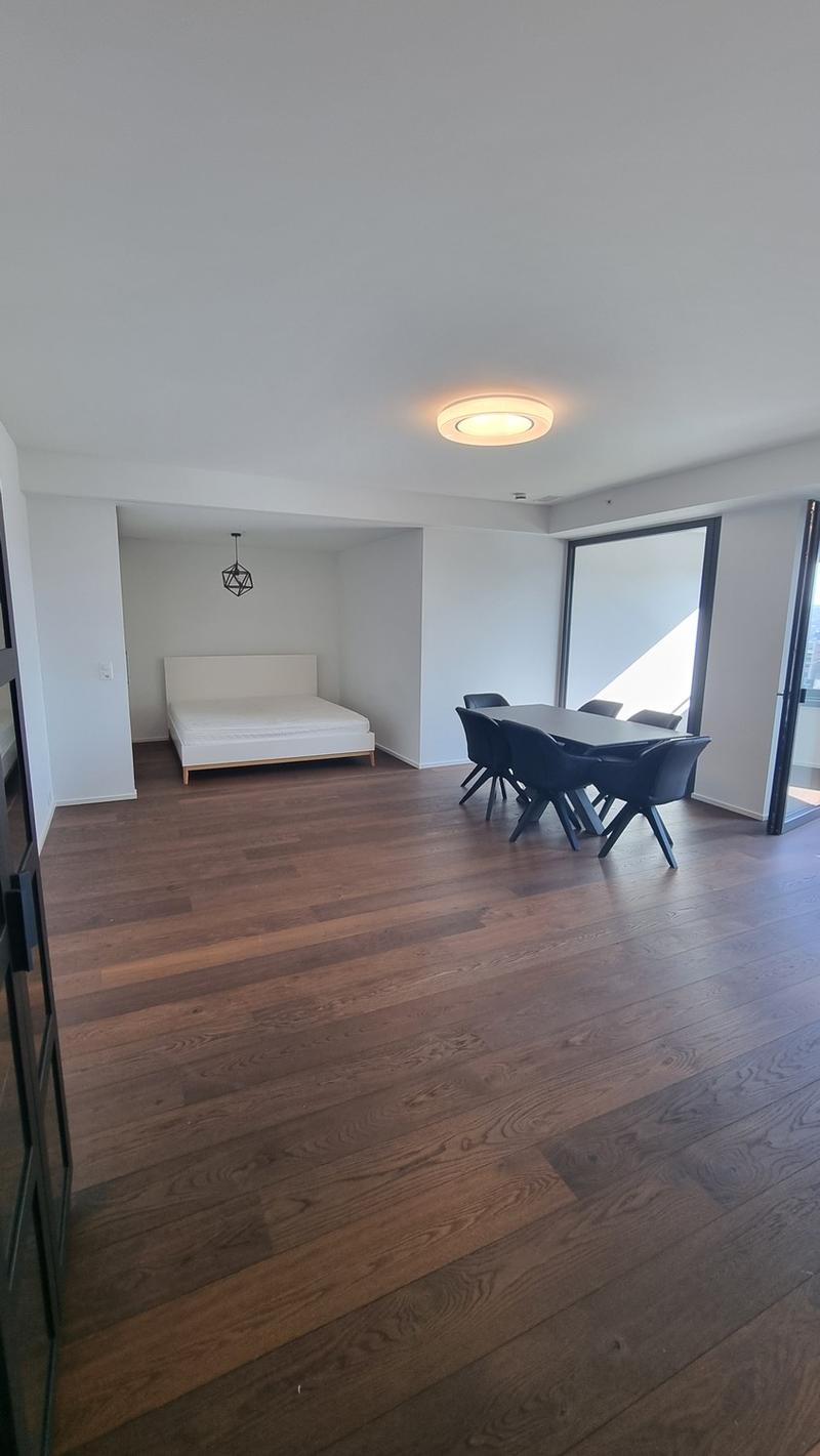 Appartement premium de 74m2 avec vue sur la skyline Tour Hardturmpark (3)