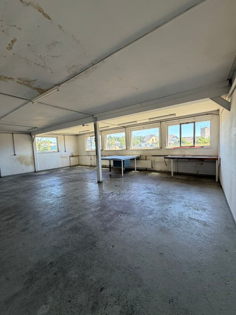 Spazio commerciale polivalente/laboratorio in posizione centrale a Bützberg (3)