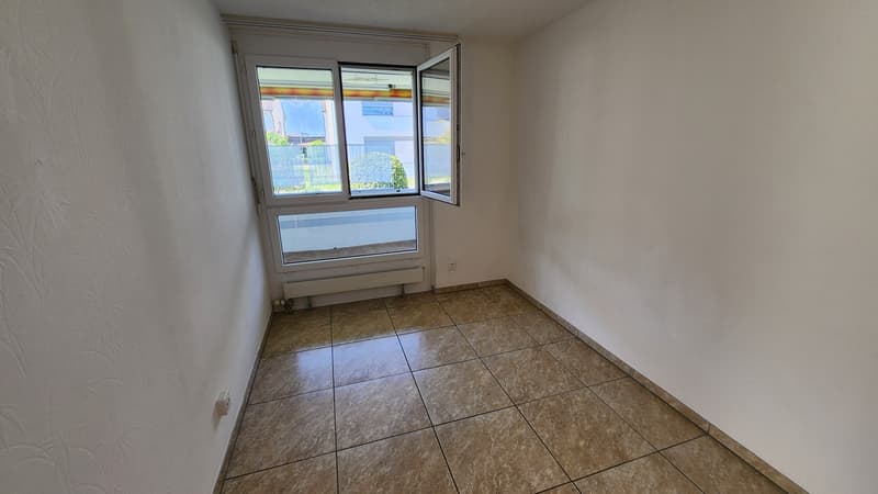 Appartamento luminoso di 4,5 locali in un quartiere tranquillo e familiare (8)