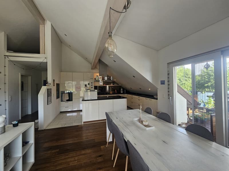 Moderne 3.5 Zimmer-Dachwohnung (2)
