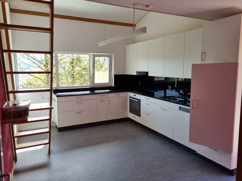 Stylish 3-room apartment in a green area with two garden seats for singles or couples (1)