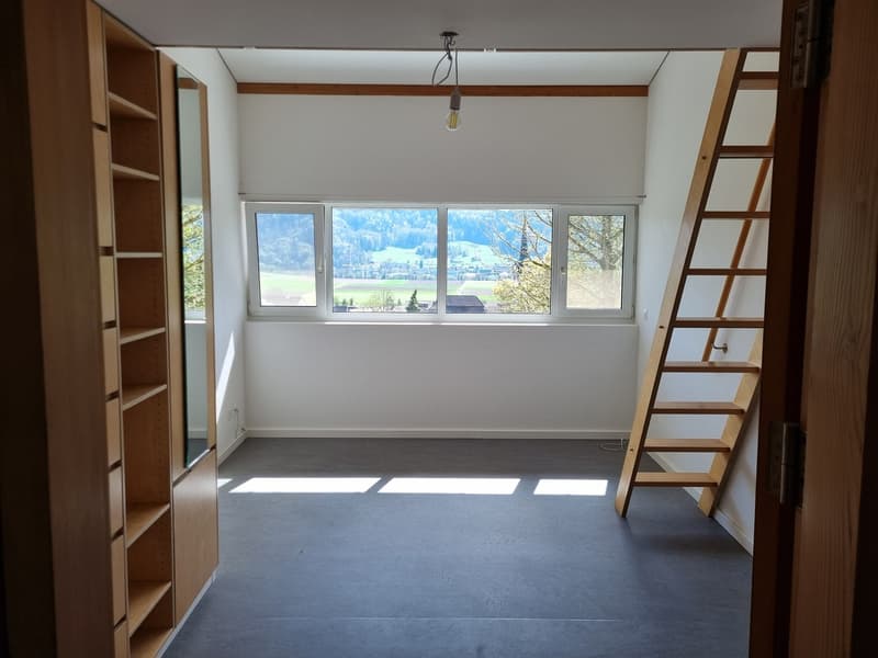 Stylish 3-room apartment in a green area with two garden seats for singles or couples (2)