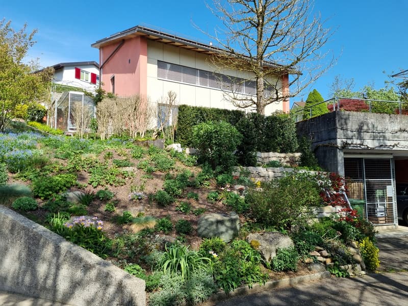 Stylish 3-room apartment in a green area with two garden seats for singles or couples (3)