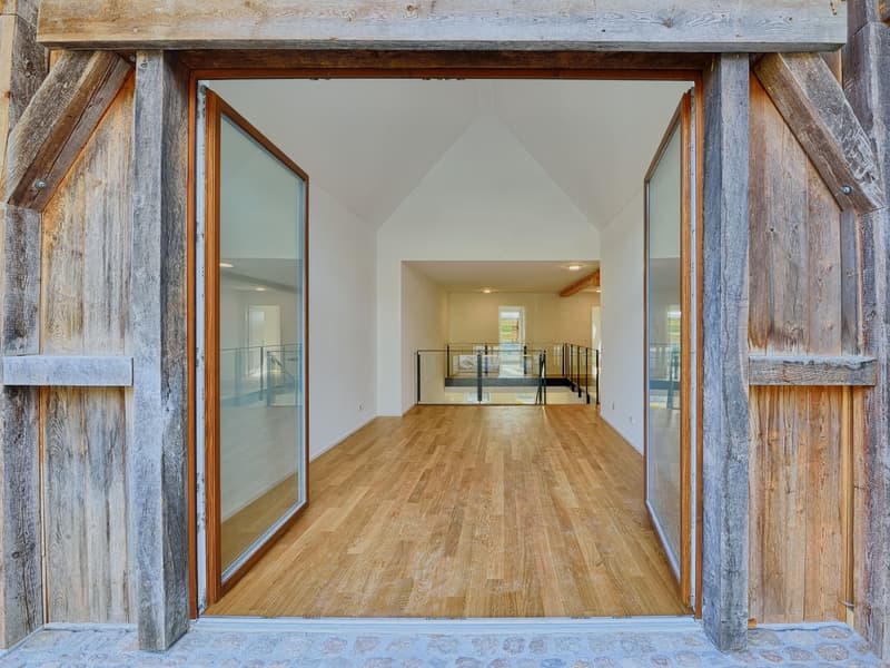 Vivere con carattere, maisonette moderna in una fattoria ristrutturata (2)