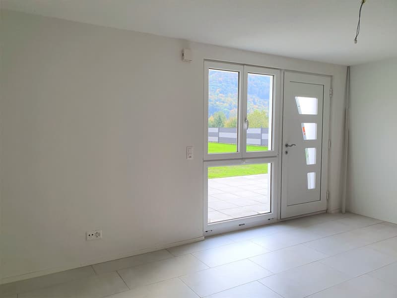 4.5 room apartment with garden and parking space CHF1930 incl. additional costs (11)