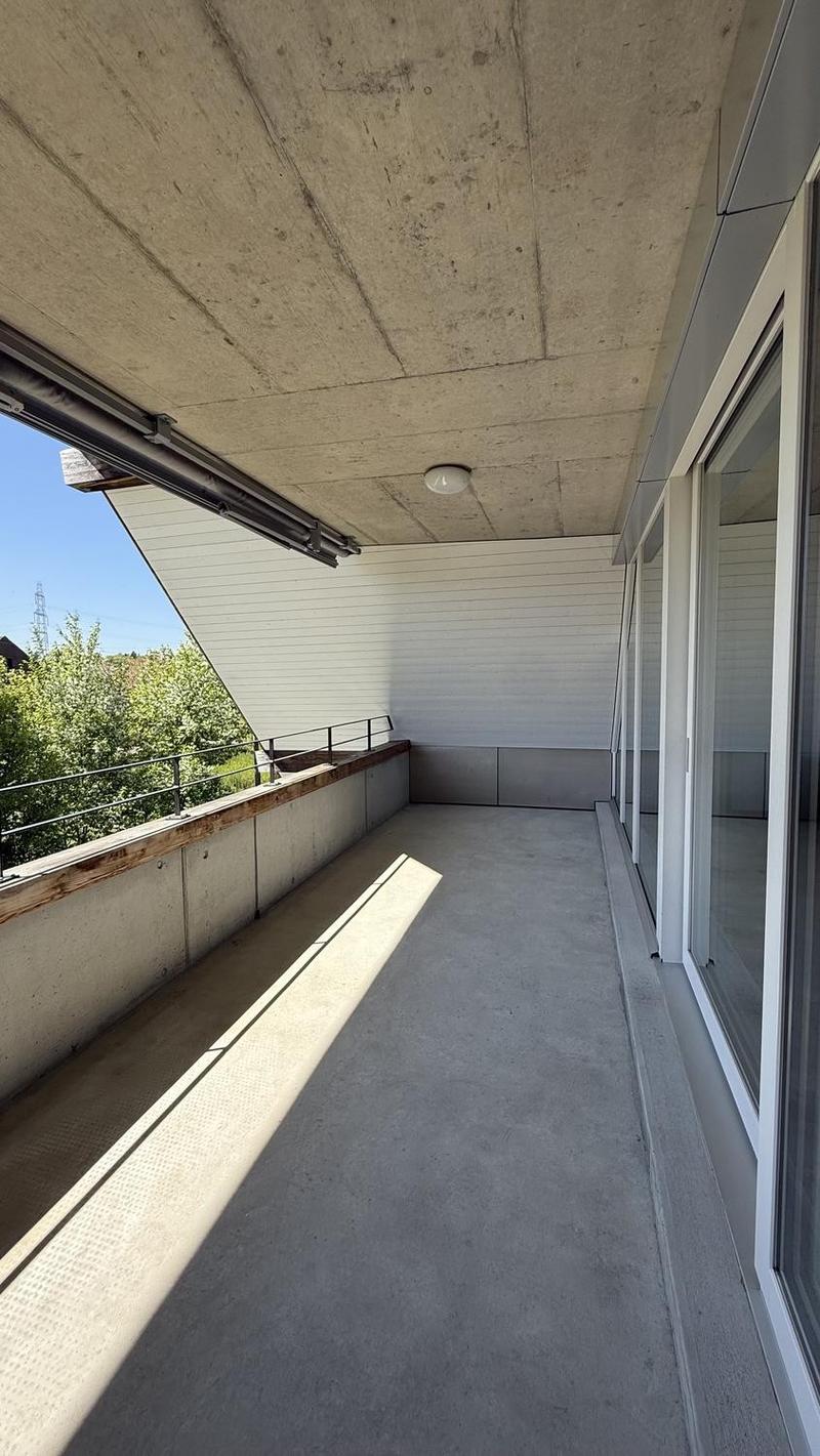 Charming 2.5-room attic apartment in Aeschi - Your new home to feel good (8)