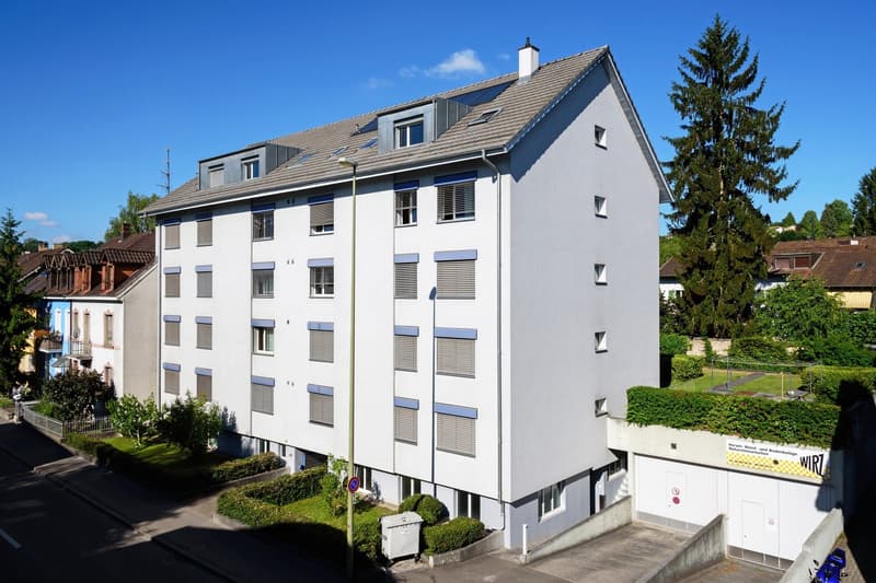 Geräumige 3-Zimmerwohnung im Zentrum von Binningen (11)
