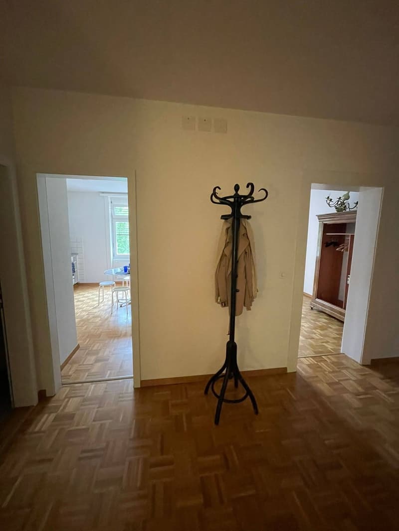 Appartement spacieux de 90m2 avec 3,5 pièces (3)