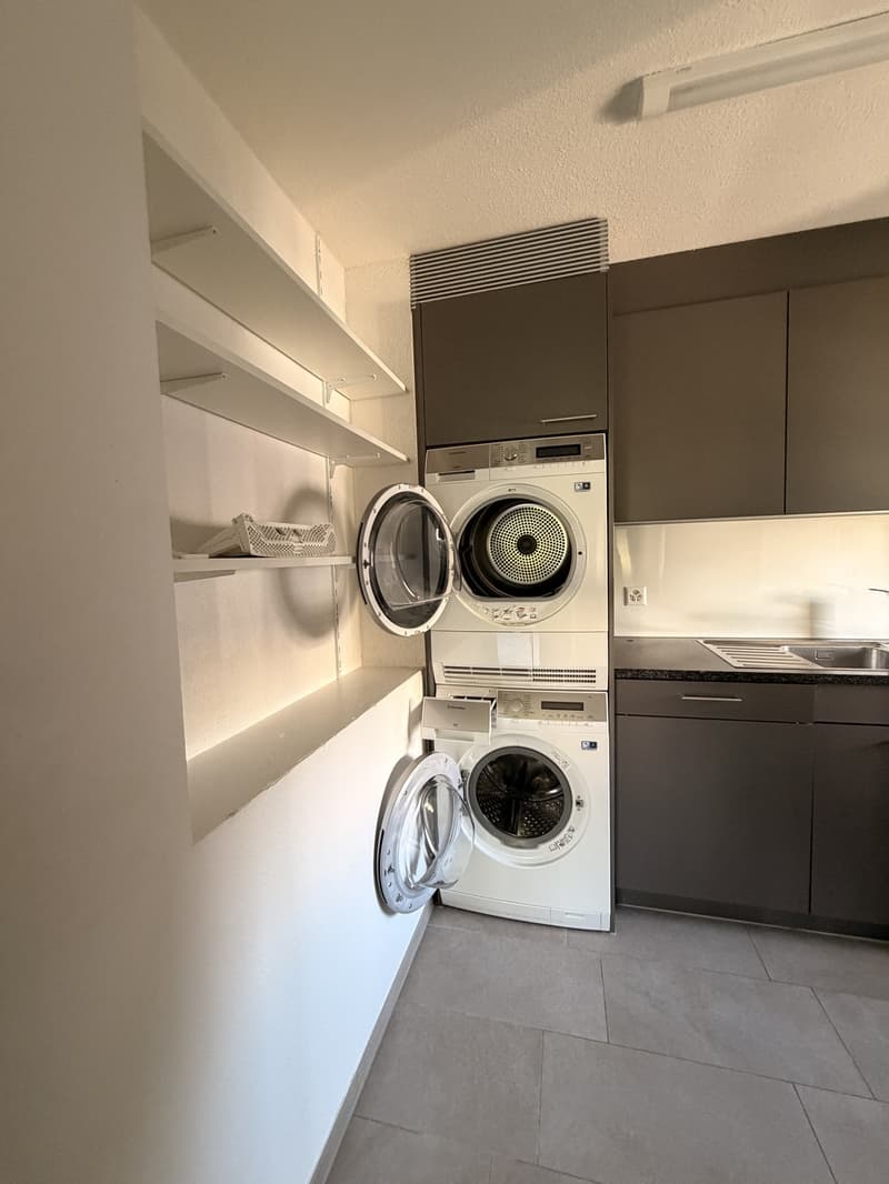 Spacious living in a quiet location, freshly renovated 3.5-room apartment in Zürich-Altstetten (9)