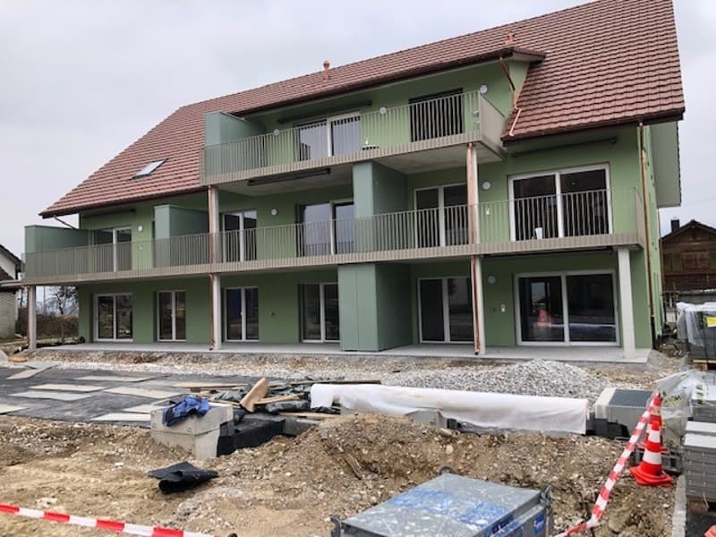 New 3.5 room apartment on the ground floor with 91 m2 and 72 m2 covered seating area and large garden share (9)
