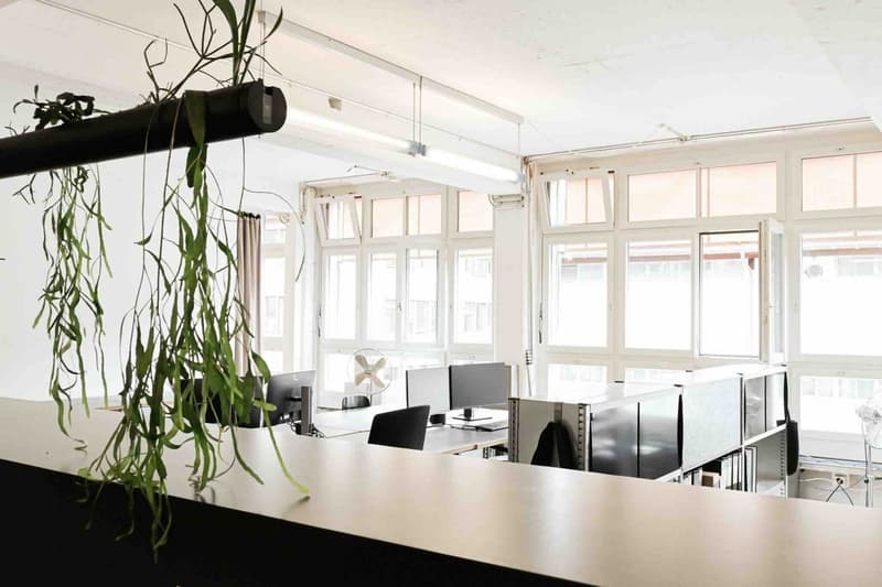 Spazio di ufficio arredato in Loft38 Zurigo-Binz (1)