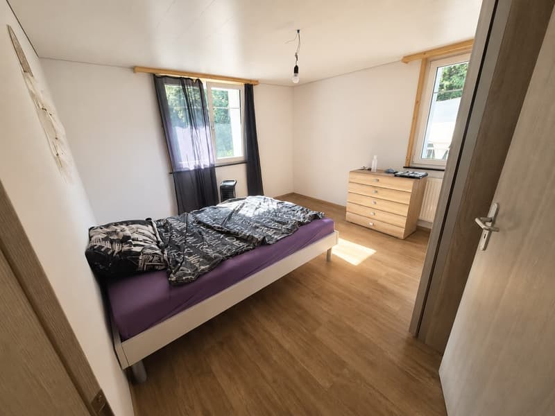 Modernes Wohlfühlen in Lütisburg Frisch renovierte 4.5-Zimmer-Wohnung (6)