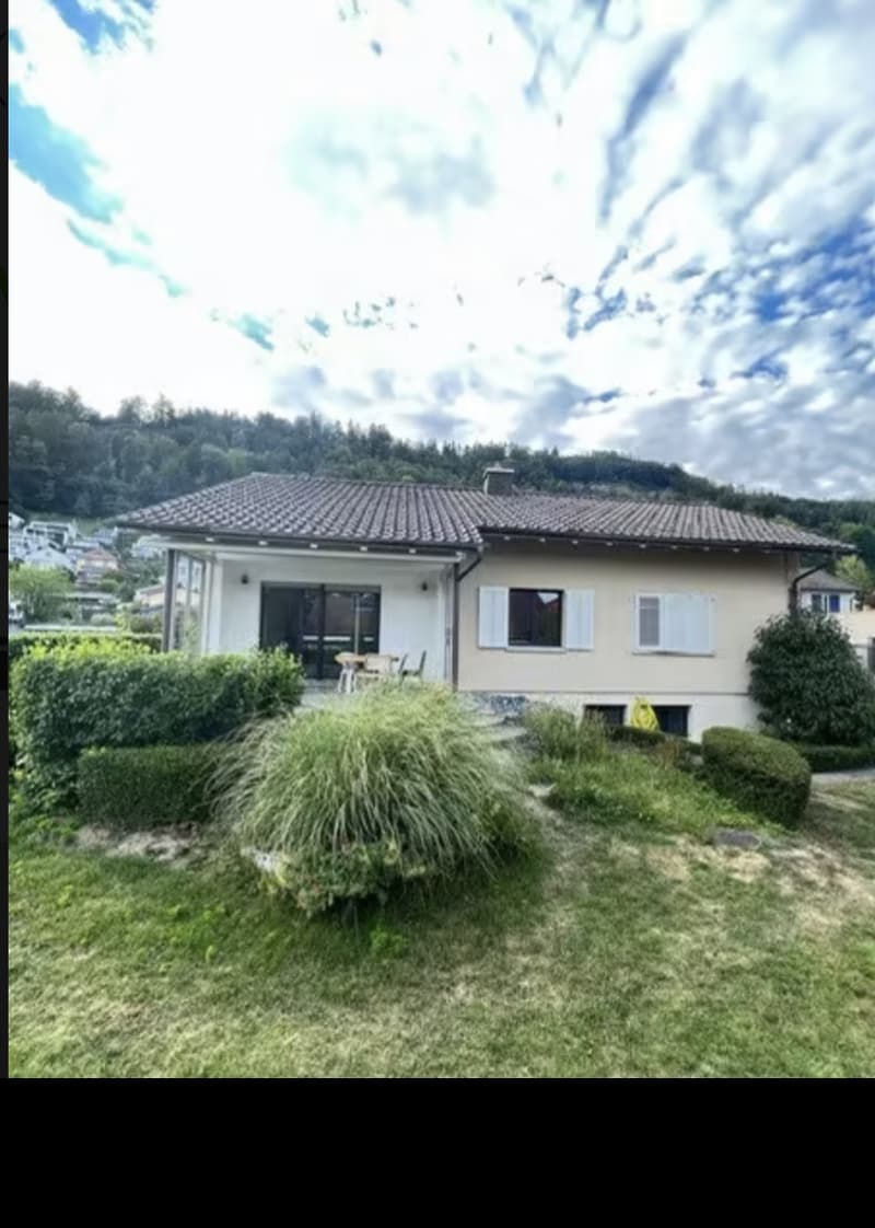 Exclusive, detached single-family house on the high ground floor with a large garden in Brugg (3)