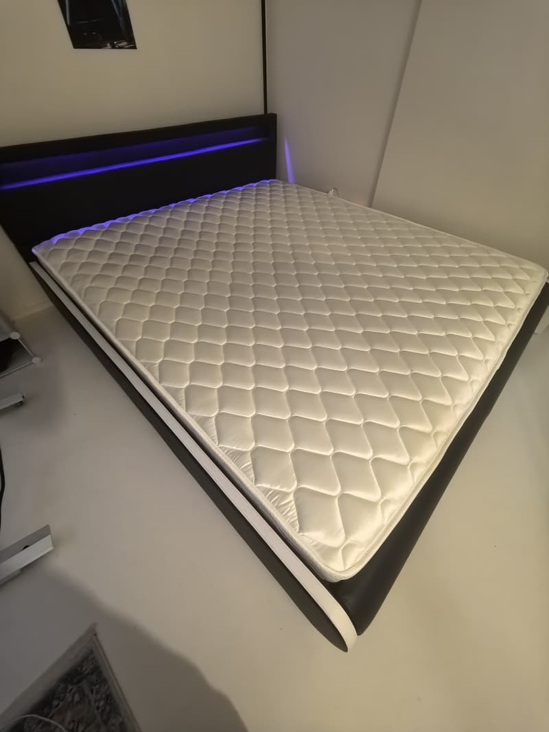 Appartement moderne de 1,5 pièces à seulement 450m de la gare principale de Zurich (disponible immédiatement) (5)