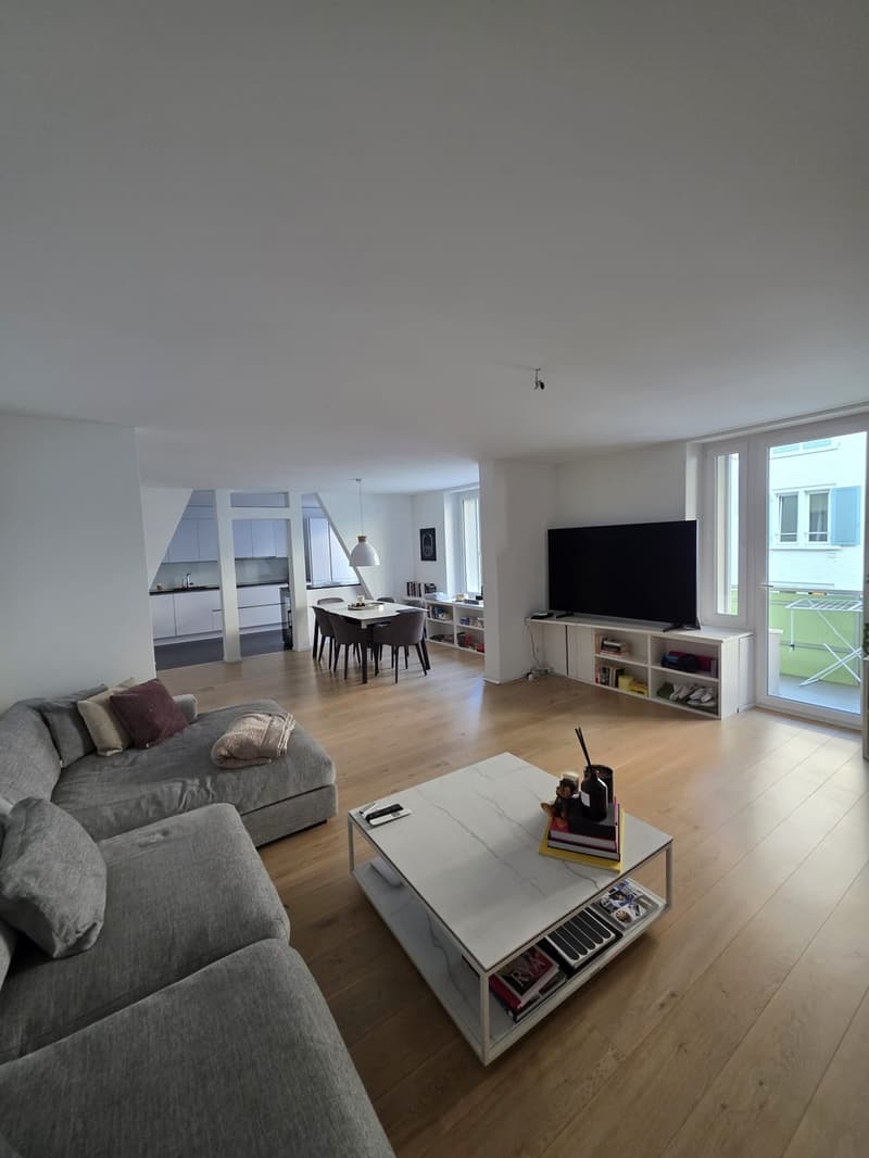 Appartement de centre-ville premium 4-5 mois, tout compris - Stauffacher - À quelques pas de tout (1)