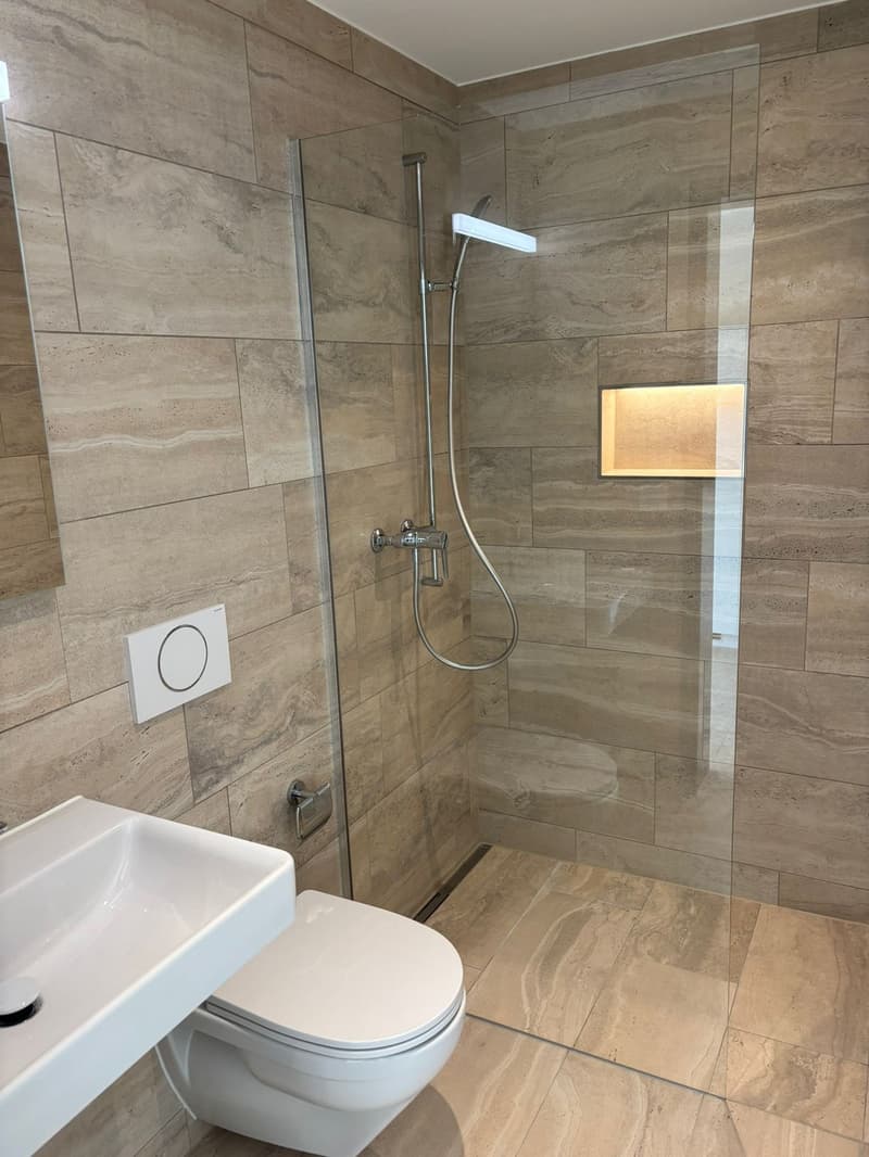 1.5-Zimmerwohnung kompakt, modern und lichtdurchflutet in Mülligen (3)
