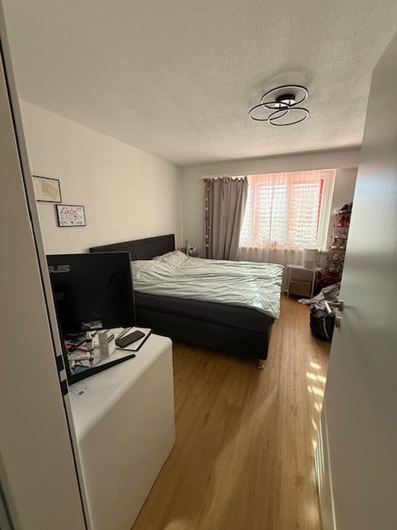 Helle 4.5-Zimmer-Wohnung mit Balkon in Winterthur ab 01.Oktober 2026 verfügbar (6)
