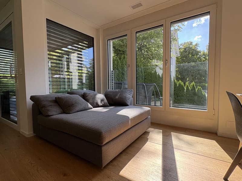 Helle, Moderne 4.5-Zimmer-Wohnung in Zürich Witikon (5)