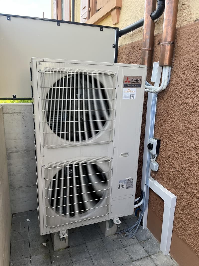 Effiziente Mitsubishi-Wärmepumpe für Heizung und Kühlung