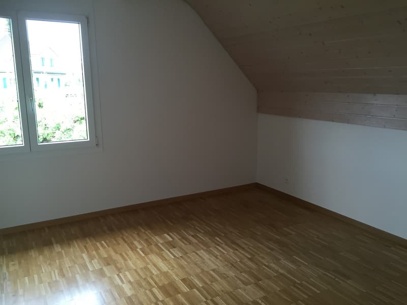 Schöne 3.5-Zimmerwohnung im 2. Obergeschoss an ruhiger Lage (8)