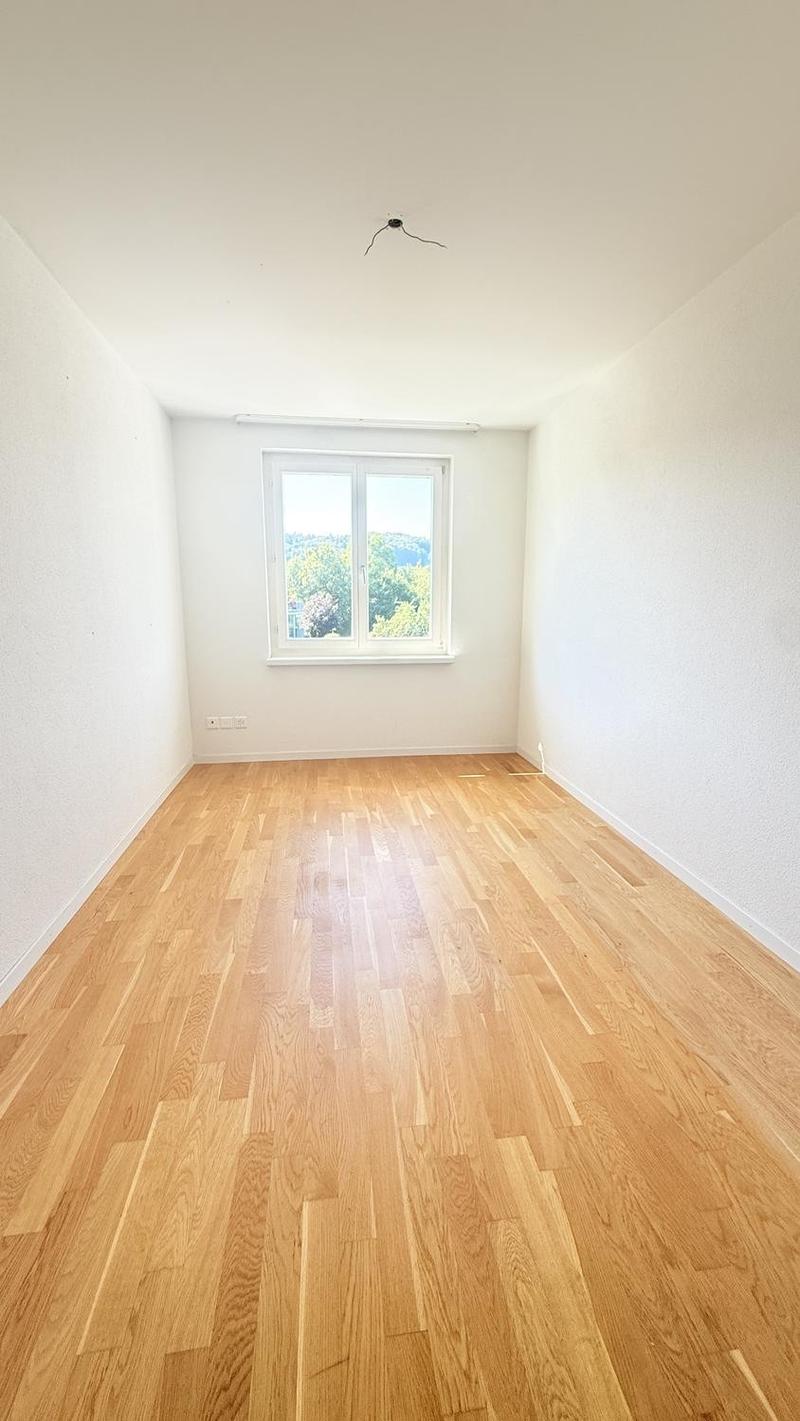 An ruhiger und sonniger Lage mit Weitsicht ins Grüne (10)
