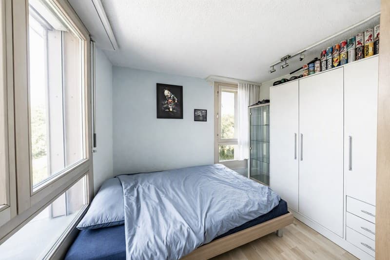 Grosszügige 4½-Zimmer-Maisonettewohnung mit Garten in Heimberg (3)