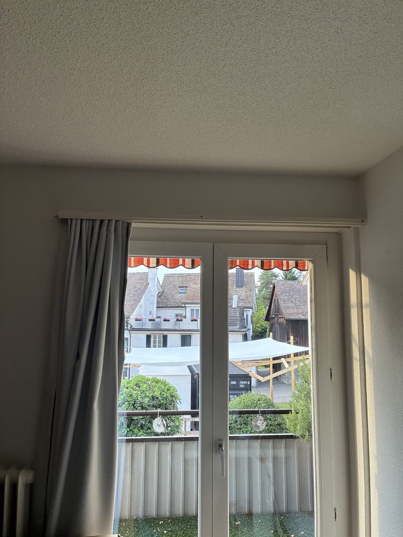 WG-Zimmer mit Balkon