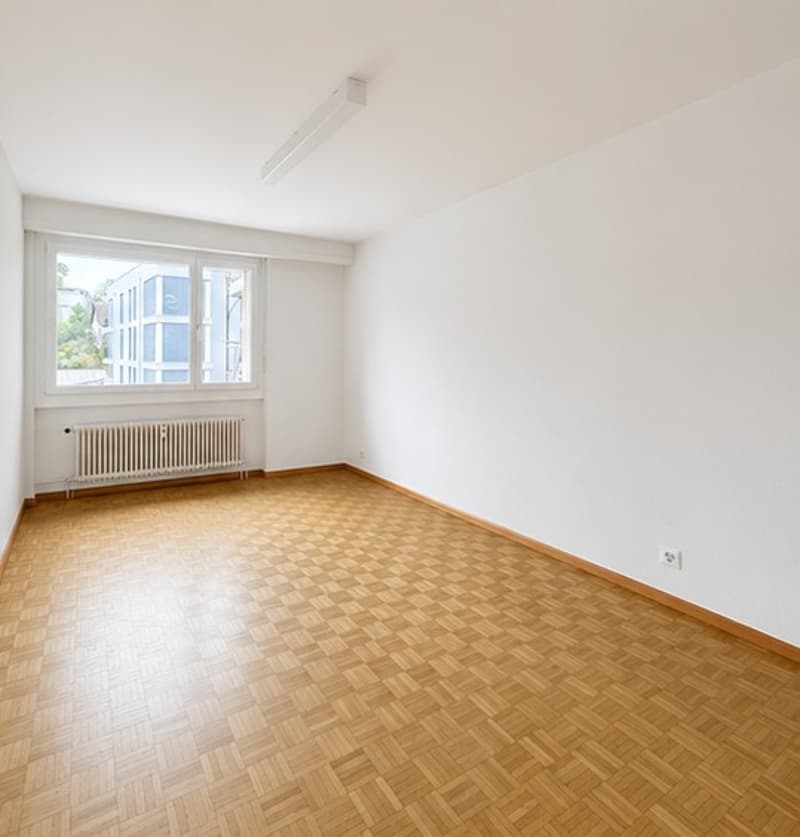 Wohnen an zentraler Lage Nähe Kronenplatz (2)