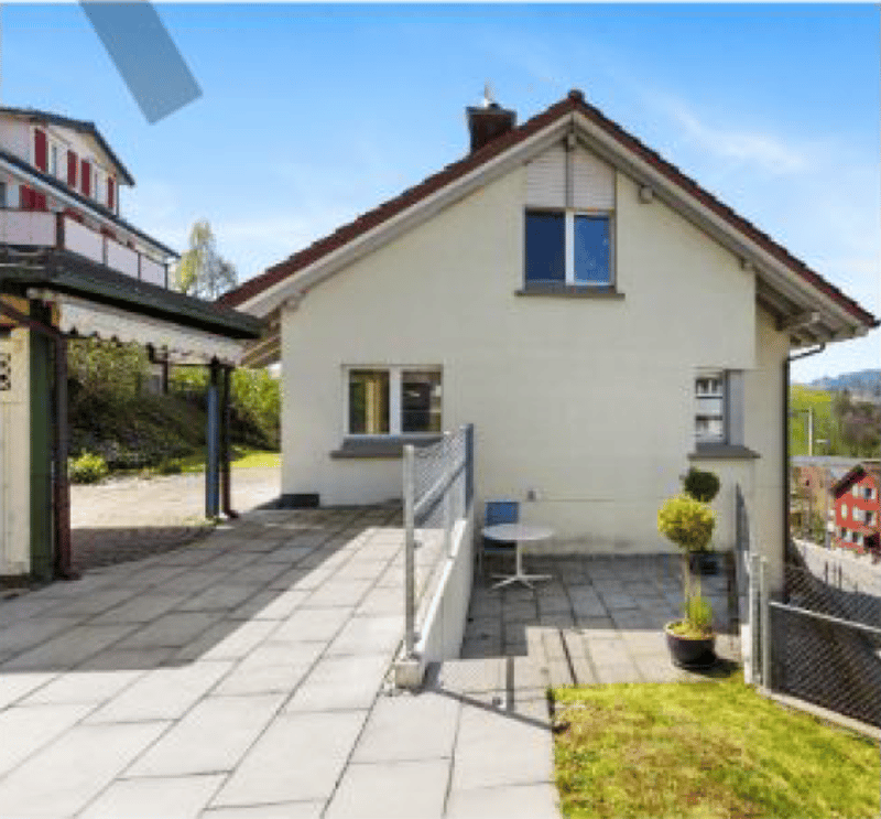 Grosszügiges 6.5-Zimmer-Einfamilienhaus mit Cheminée, Garten und direktem Garagenzugang in Herisau (8)
